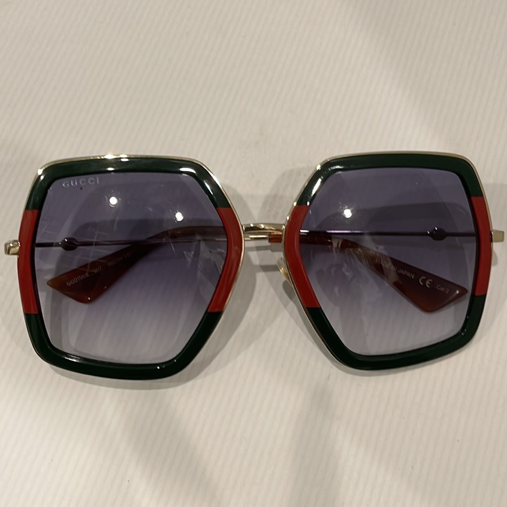 GREAT CONDTION. GUCCI GG Green/Gold Oversized Square Sunglasses